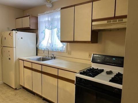 79 Wilbraham Ave, Springfield, MA 01109 photo 8