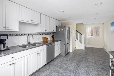 162 Hull St, Hingham, MA 02043 photo 14