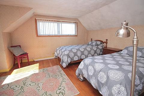222 E Allen Ridge Rd, Springfield, MA 01118 photo 19