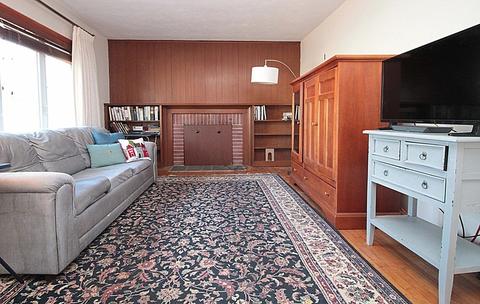 222 E Allen Ridge Rd, Springfield, MA 01118 photo 4