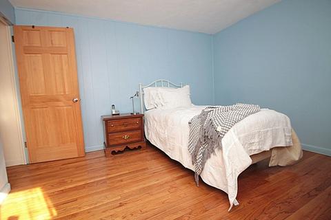 222 E Allen Ridge Rd, Springfield, MA 01118 photo 18