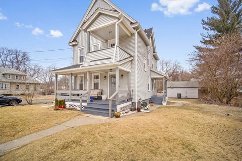 36 Switzer Ave, Springfield, MA 01109 photo 2