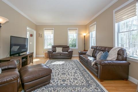 5 Nelson Ct, Mendon, MA 01756 photo 9