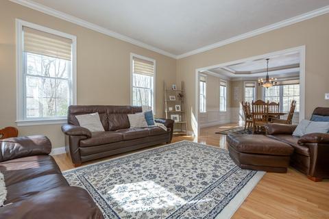 5 Nelson Ct, Mendon, MA 01756 photo 7