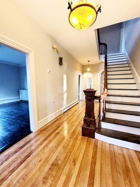 6 Negus St, Webster, MA 01570 photo 2