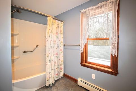 62 Oak St, Reading, MA 01867 photo 18