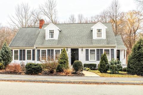 62 Oak St, Reading, MA 01867 photo 1