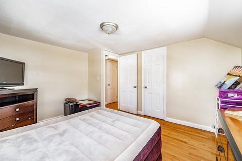 157 Chapin Ter, Springfield, MA 01104 photo 18