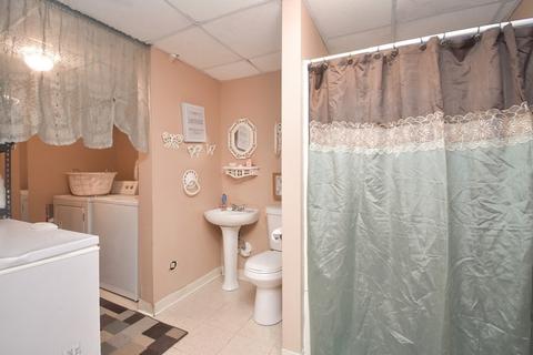 103 Eastern Ave, Springfield, MA 01109 photo 20