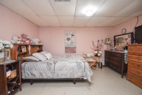 103 Eastern Ave, Springfield, MA 01109 photo 23
