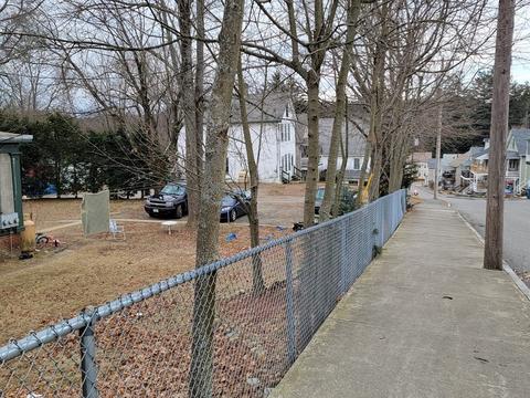 23 Dale St, Ware, MA 01082 photo 5