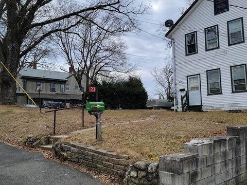 82 N St Dale St, Ware, MA 01082 photo 4