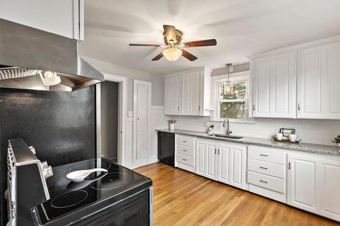 380 Parker St, Springfield, MA 01129 photo 5