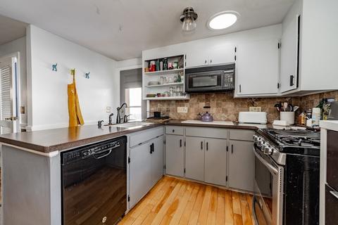 44 Westernview St, Springfield, MA 01108 photo 14