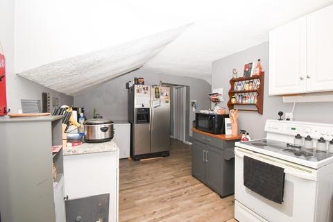 69 Shepherd St, Chicopee, MA 01013 photo 8
