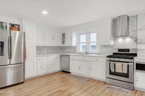 9 Moody Ave, Everett, MA 02149 photo 10