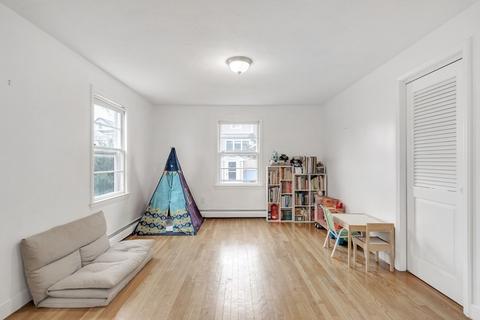9 Moody Ave, Everett, MA 02149 photo 13