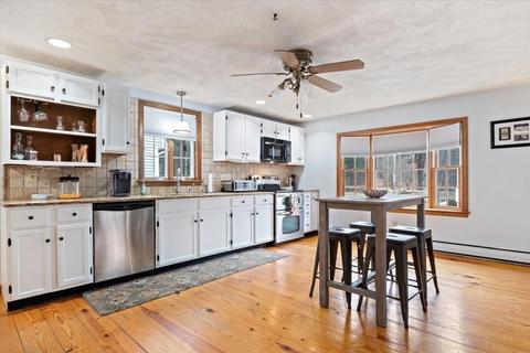 48 East St, Upton, MA 01568 photo 32