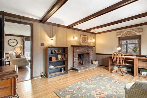 48 East St, Upton, MA 01568 photo 4