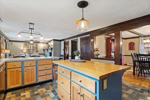 48 East St, Upton, MA 01568 photo 11