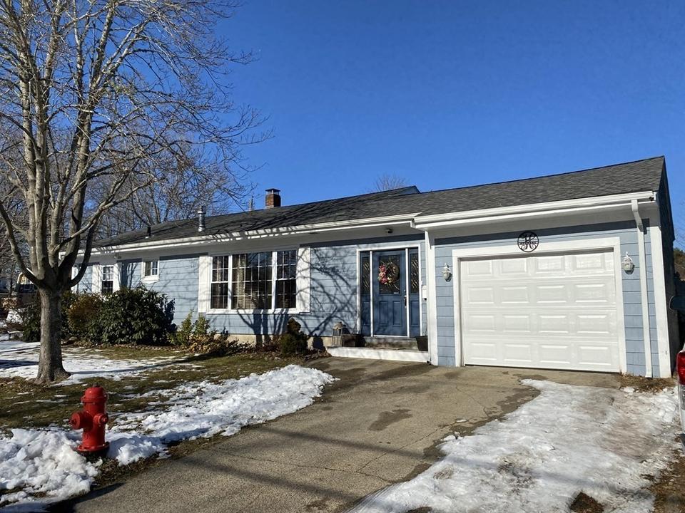 17 Weeden Rd, Fairhaven, MA 02719 34 Photos MLS 72946896 Movoto