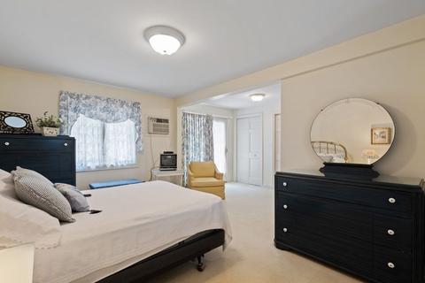 716 Highland Ave, Needham, MA 02494 photo 13
