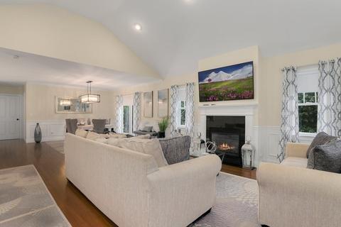 193 Main St, Mashpee, MA 02649 photo 4