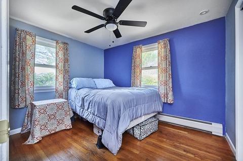 17 Plain St, Easthampton, MA 01027 photo 13