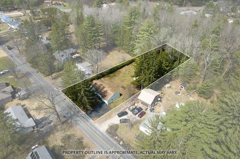 17 Plain St, Easthampton, MA 01027 photo 30