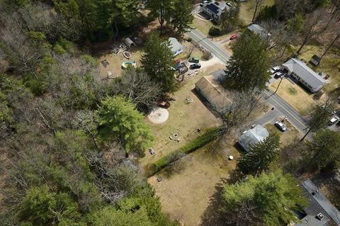 17 Plain St, Easthampton, MA 01027 photo 32
