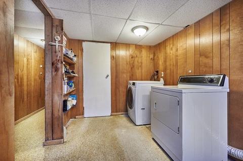 17 Plain St, Easthampton, MA 01027 photo 16