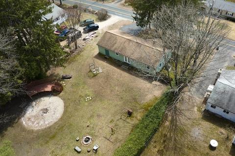 17 Plain St, Easthampton, MA 01027 photo 29