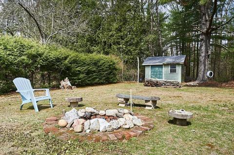 17 Plain St, Easthampton, MA 01027 photo 27