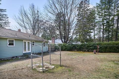 17 Plain St, Easthampton, MA 01027 photo 24