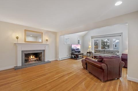 22 Colgate Rd, Marblehead, MA 01945 photo 5