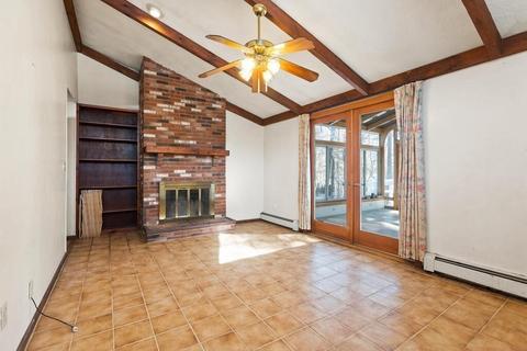 9 Cobblers Ln, Beverly, MA 01915 photo 8