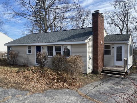 44 Crest Cir, Worcester, MA 01603 photo 1