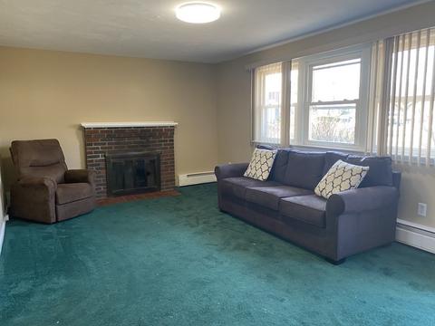 44 Crest Cir, Worcester, MA 01603 photo 5