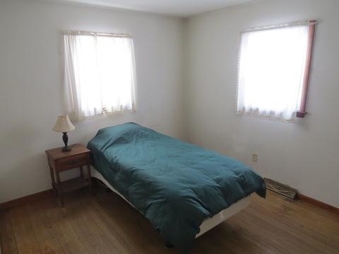 9 Eastern Ave, Williamsburg, MA 01096 photo 4