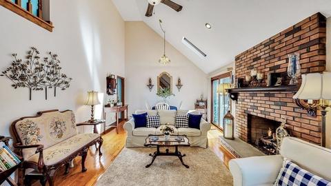 8 Boulder St, Springfield, MA 01108 photo 9