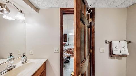 8 Boulder St, Springfield, MA 01108 photo 31