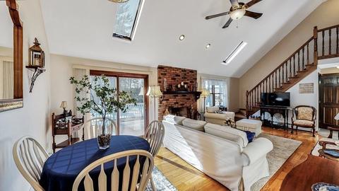 8 Boulder St, Springfield, MA 01108 photo 6