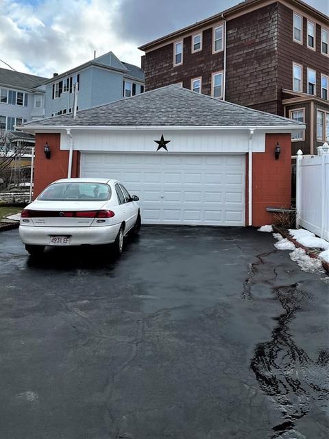 806 Bay St, Fall River, MA 02724 photo 2