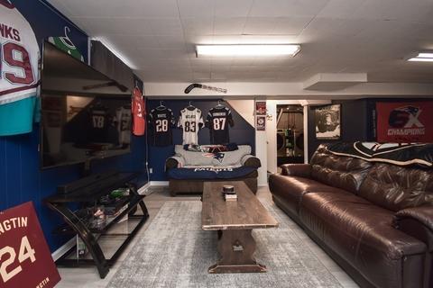 67 Middlebrook Dr, Springfield, MA 01129 photo 33