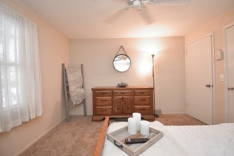 67 Middlebrook Dr, Springfield, MA 01129 photo 22