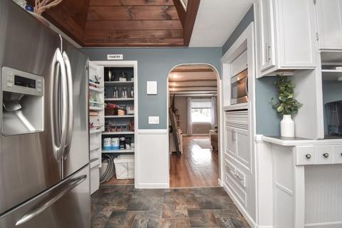 67 Middlebrook Dr, Springfield, MA 01129 photo 10