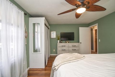 67 Middlebrook Dr, Springfield, MA 01129 photo 20