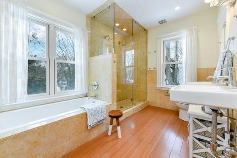 82 High St, Needham, MA 02494 photo 14