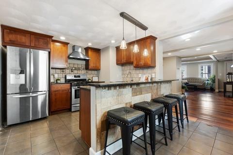 467 Sumner St, Boston, MA 02128 photo 6