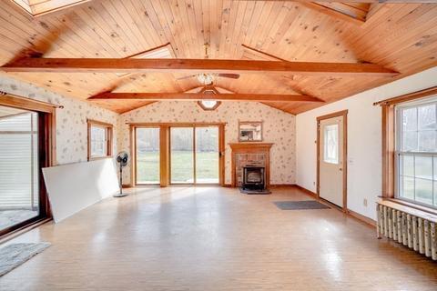 25 Cummings Rd, Ware, MA 01082 photo 9